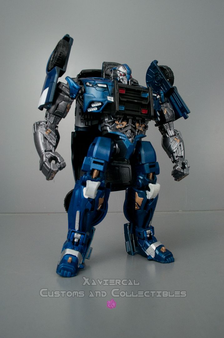 tlk barricade toy