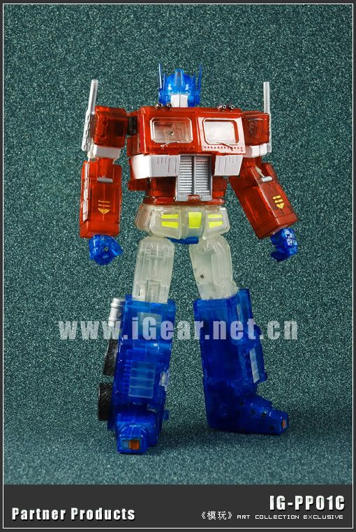 New Images of iGear PP01C Clear Miniature MP Optimus Prime