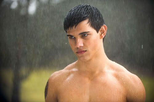 images of taylor lautner shirtless
