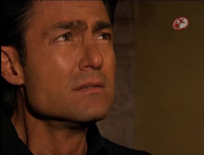 Resultado de imagen de fotos de fernando colunga como jose miguel montesinos llorando